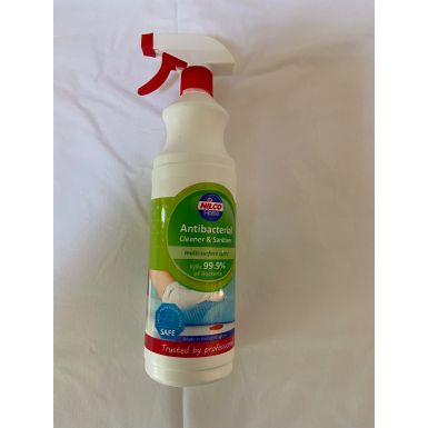 Anti-bacterial spray